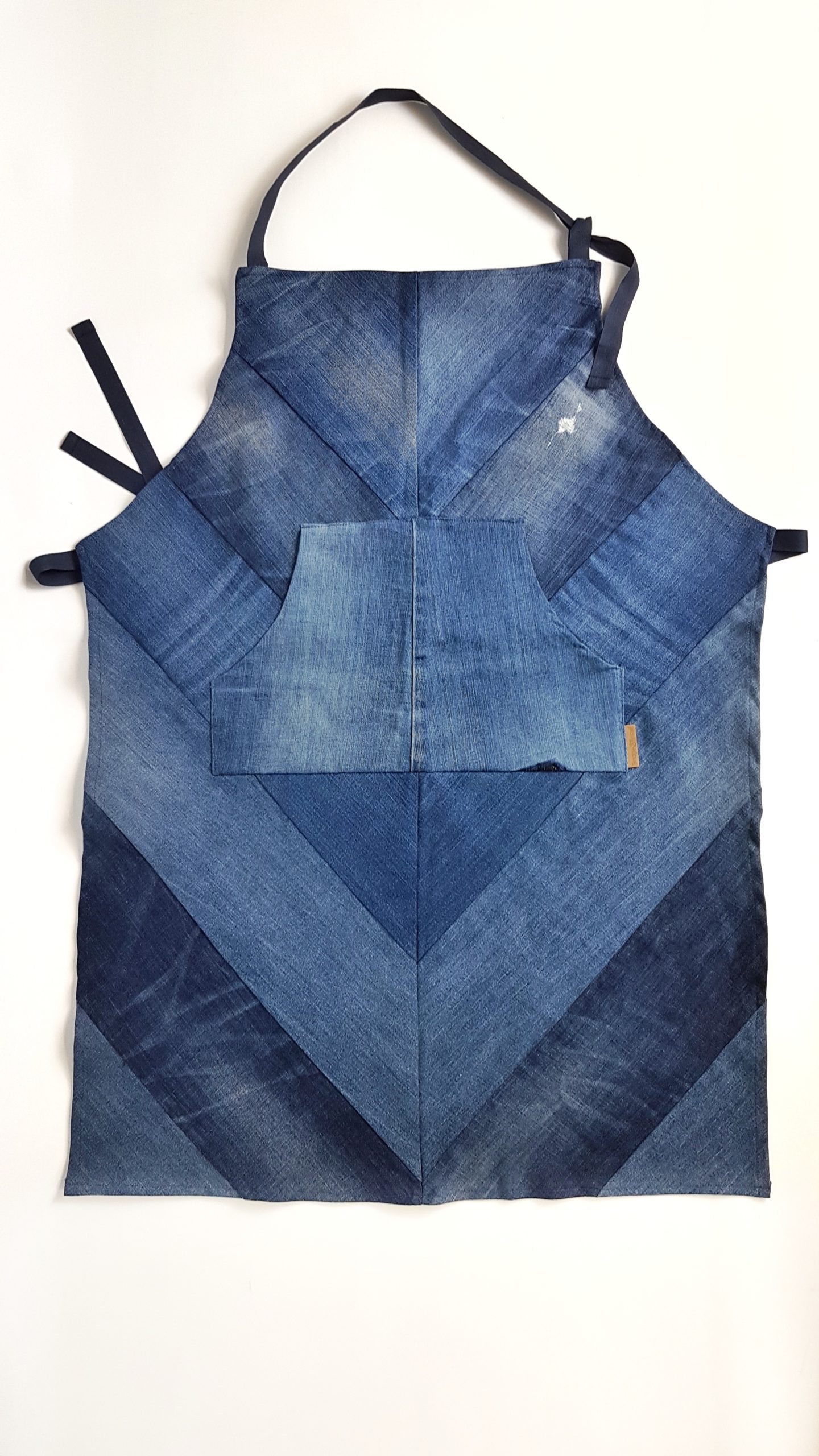 Schürze lang mit Latz