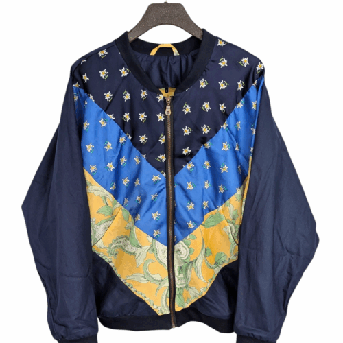 Blouson aus Tüchern, Vorderansicht