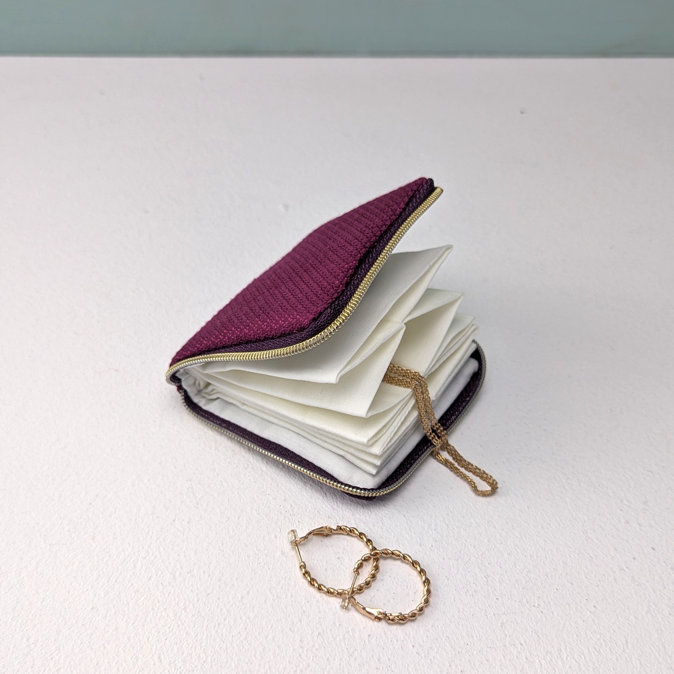 Lufthansa Schmucketui