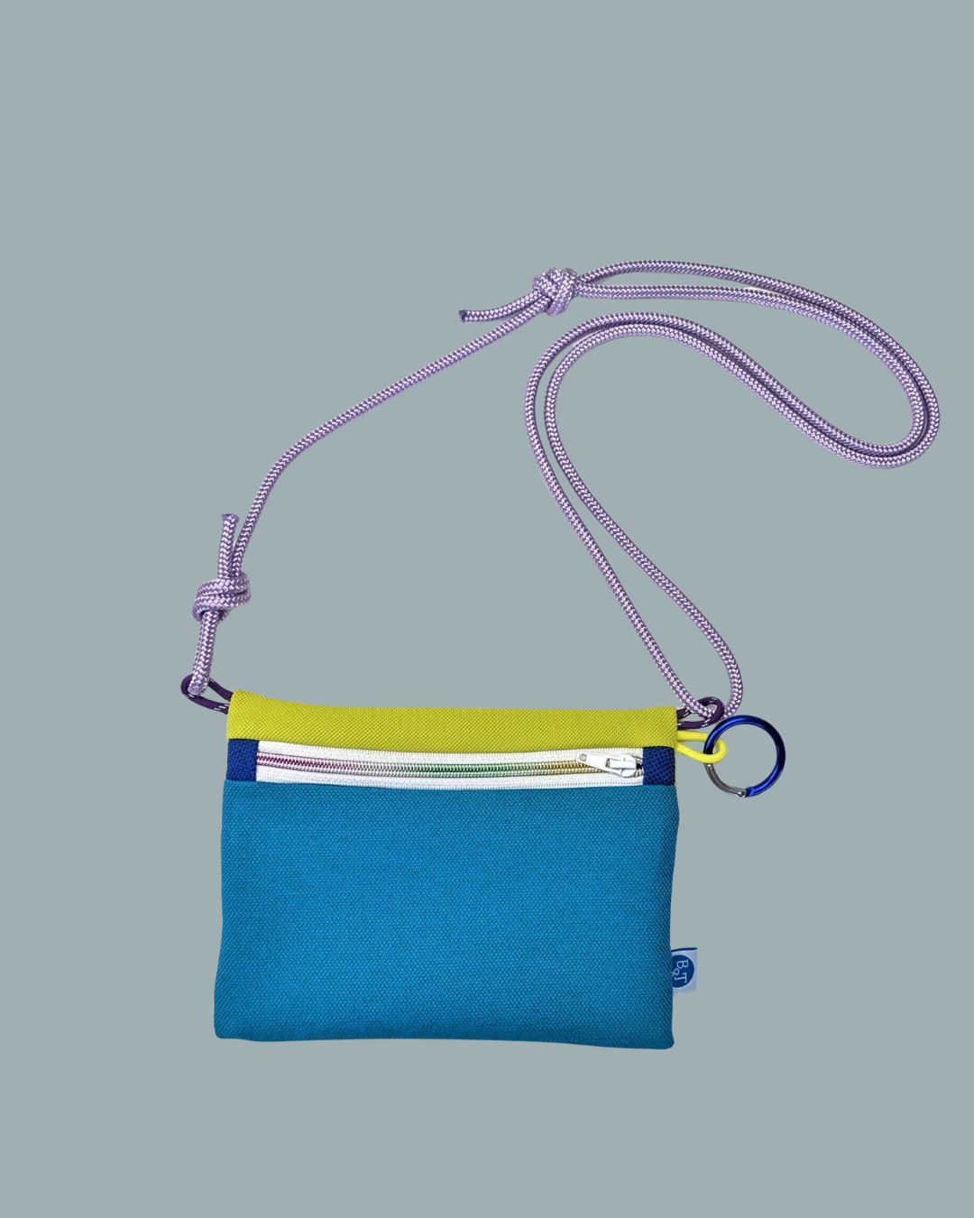 sling bag Rimini grüner Hintergrund